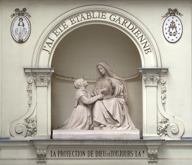 Historia de la Medalla Milagrosa: la Aparición de Nuestra Señora a Santa Catarina Labouré